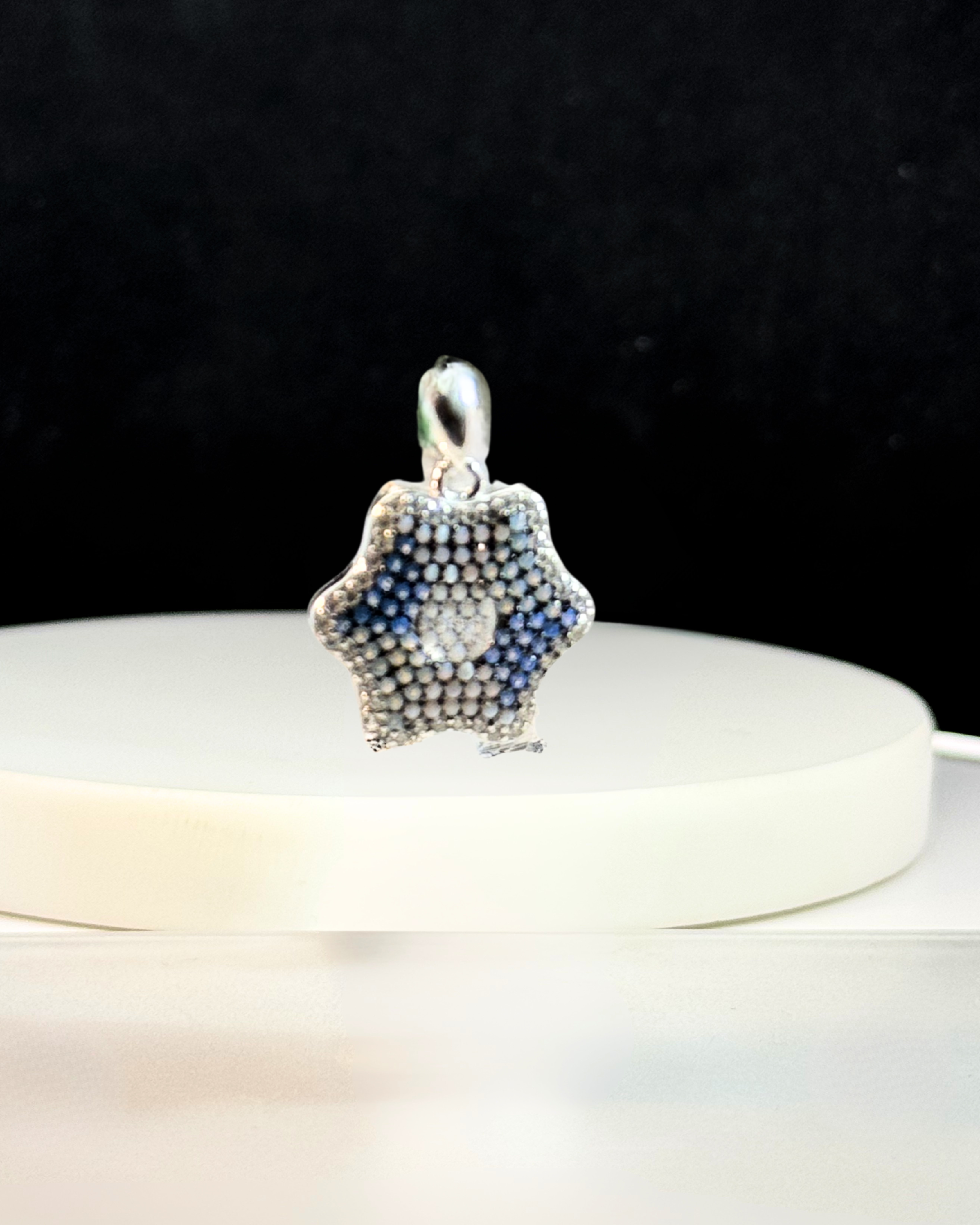 Noor Tara Pendant
